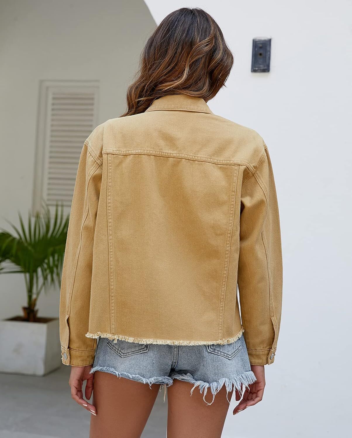 🔥Last day promotion⏰—Womens Washed Crop Denim Jacket With Pockets