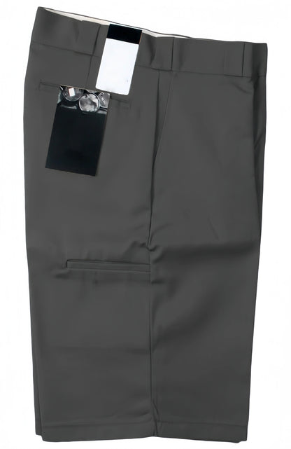 🔥Last Day Promotion! Loose Fit Cell Phone Pocket 13' Shorts-Menswear Classic Pocket Casual